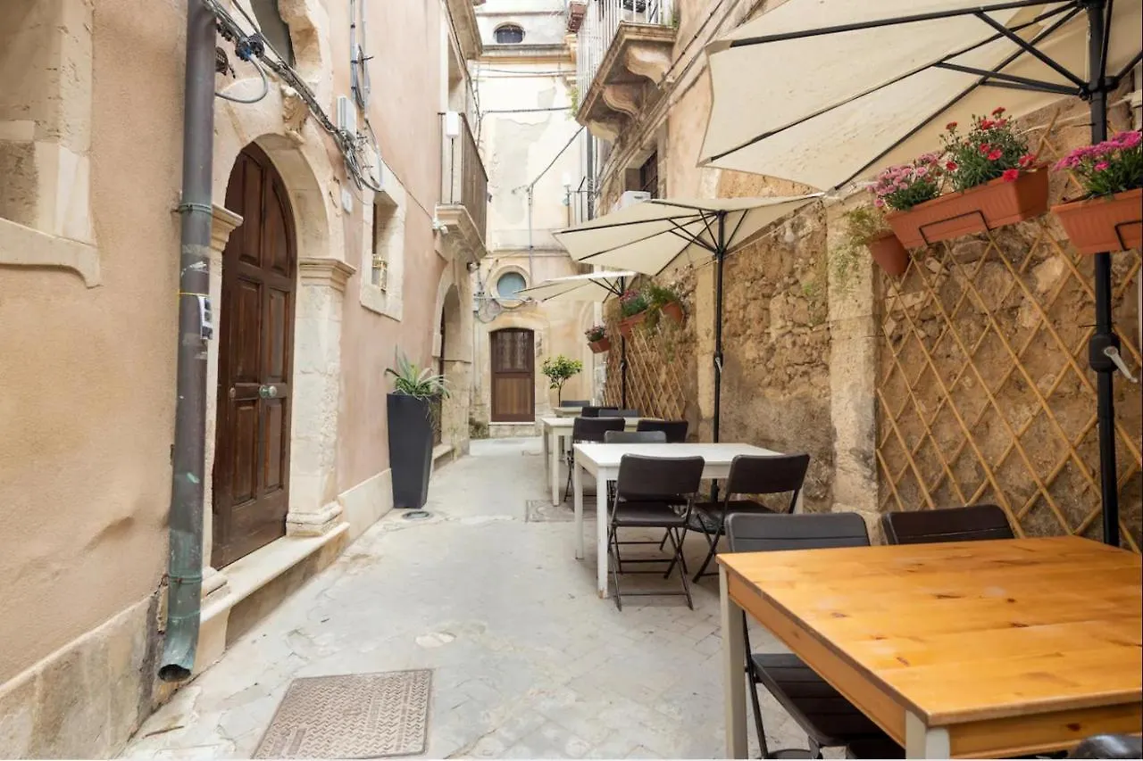 Garconniere In Ortigia Villa Syracuse Italy