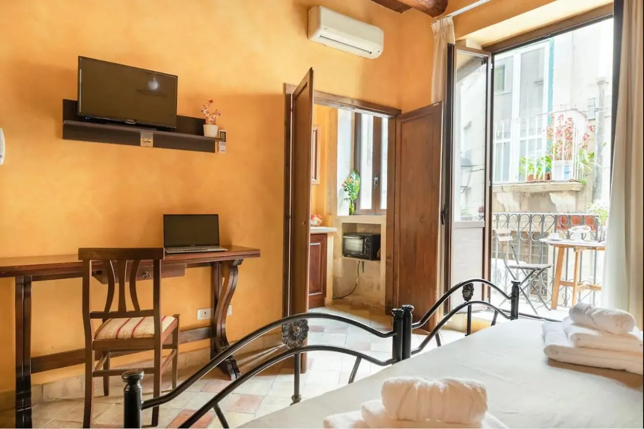 Vila Garconniere In Ortigia Syracuse Prázdninový dům